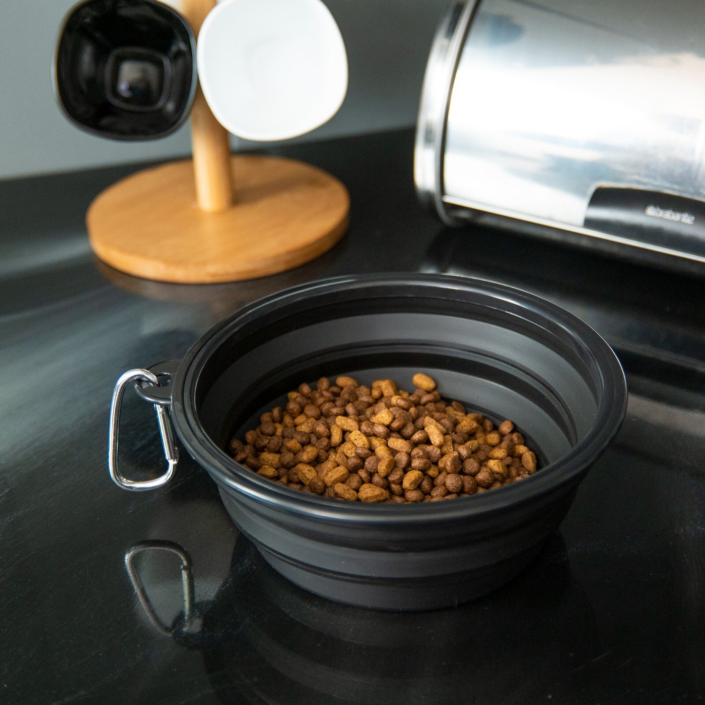 Made Easy Kit Portable Collapsible Travel Pet Bowl for Water or Food, in 2 Sizes